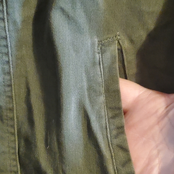 TORRID ARMY GREEN LIGHTWEIGHT. SZ 4X /26. OUTDOORS. CAMPING - Picture 5 of 8